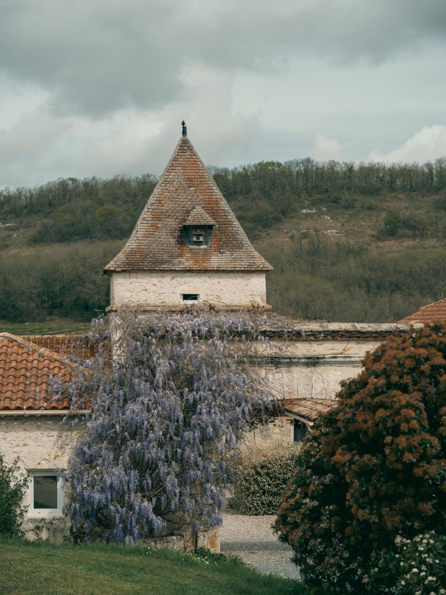 Hotel Domaine De Villot à Sainte-Colombe-de-Villeneuve Extérieur photo