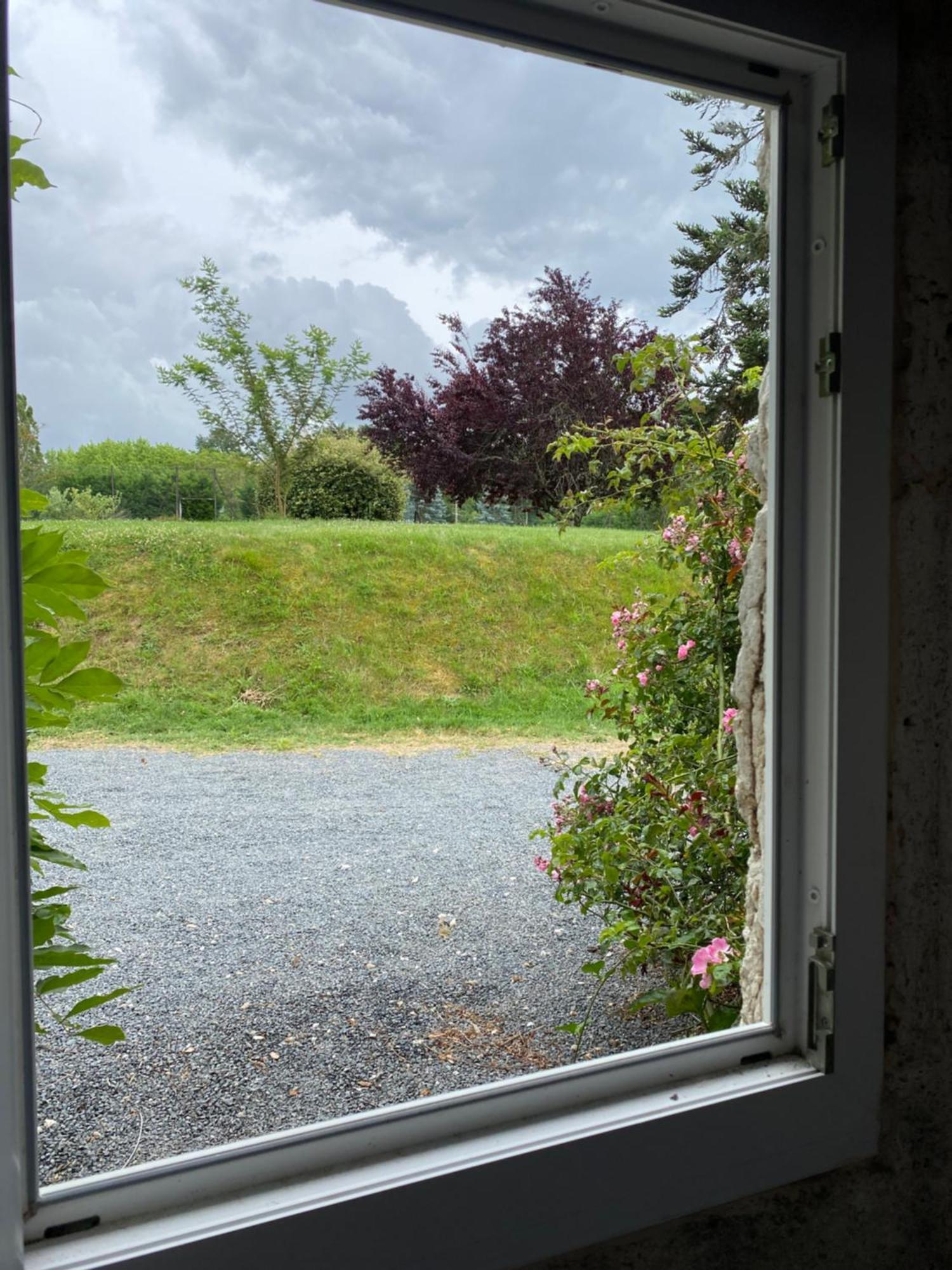 Hotel Domaine De Villot à Sainte-Colombe-de-Villeneuve Extérieur photo
