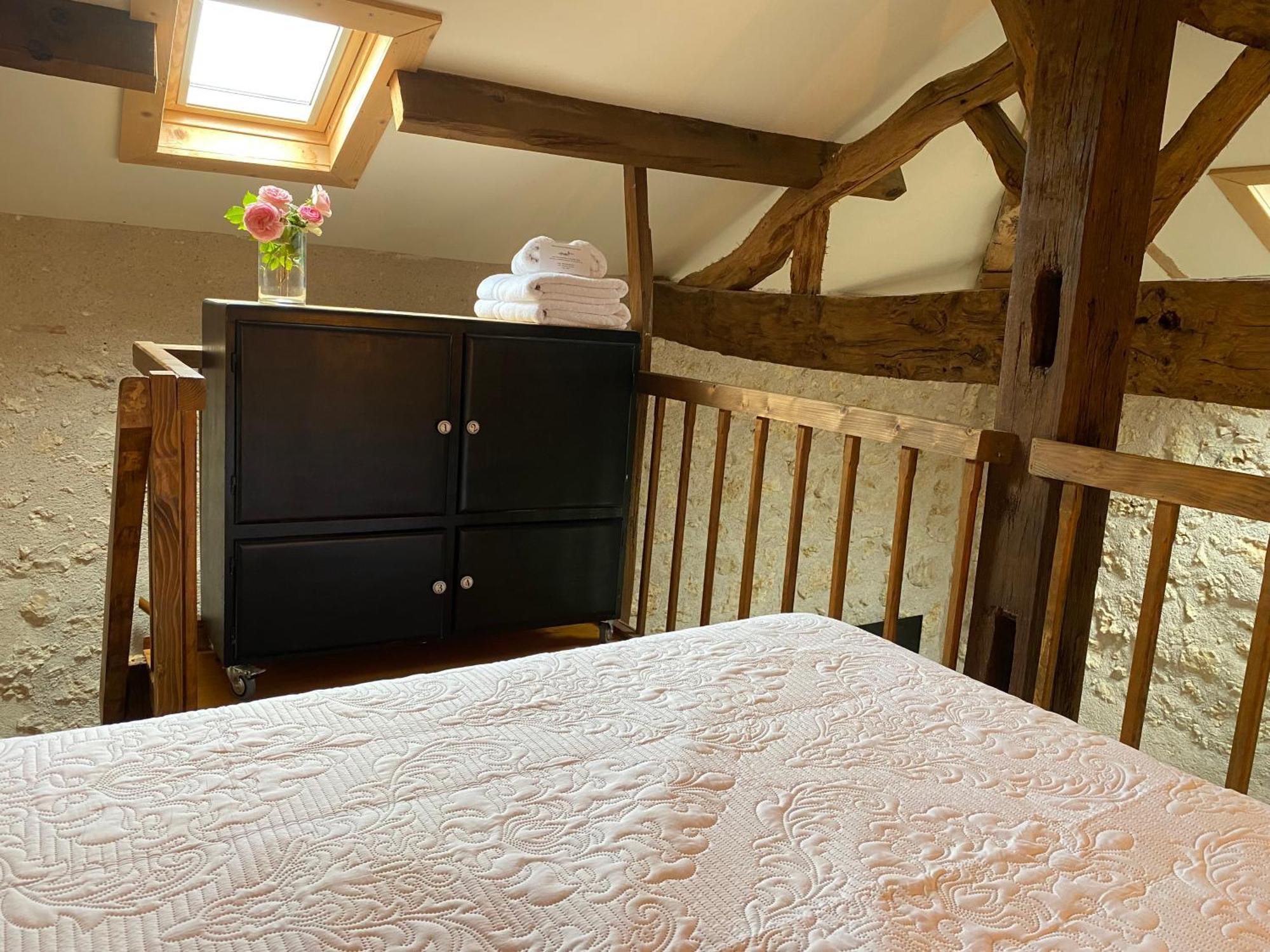 Hotel Domaine De Villot à Sainte-Colombe-de-Villeneuve Extérieur photo